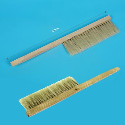 Beehive Brush Tool Smooth Surface Practical Beehive Cleaning Tool Natural Wood Apiculture Wood Bristles for Brushing Bees