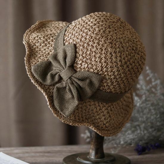 Straw Hat Hand-Knitted Natural Straw Wide Brim UV Protection Foldable Hat Bow Decor Portable Beach Sun Hat