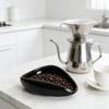 Vysoce kvalitní porcelánový dávkovací talíř na kávu s hladkou přední stranou, kuchyňské kávové vybavení, ideální pro domácí vaření kávy