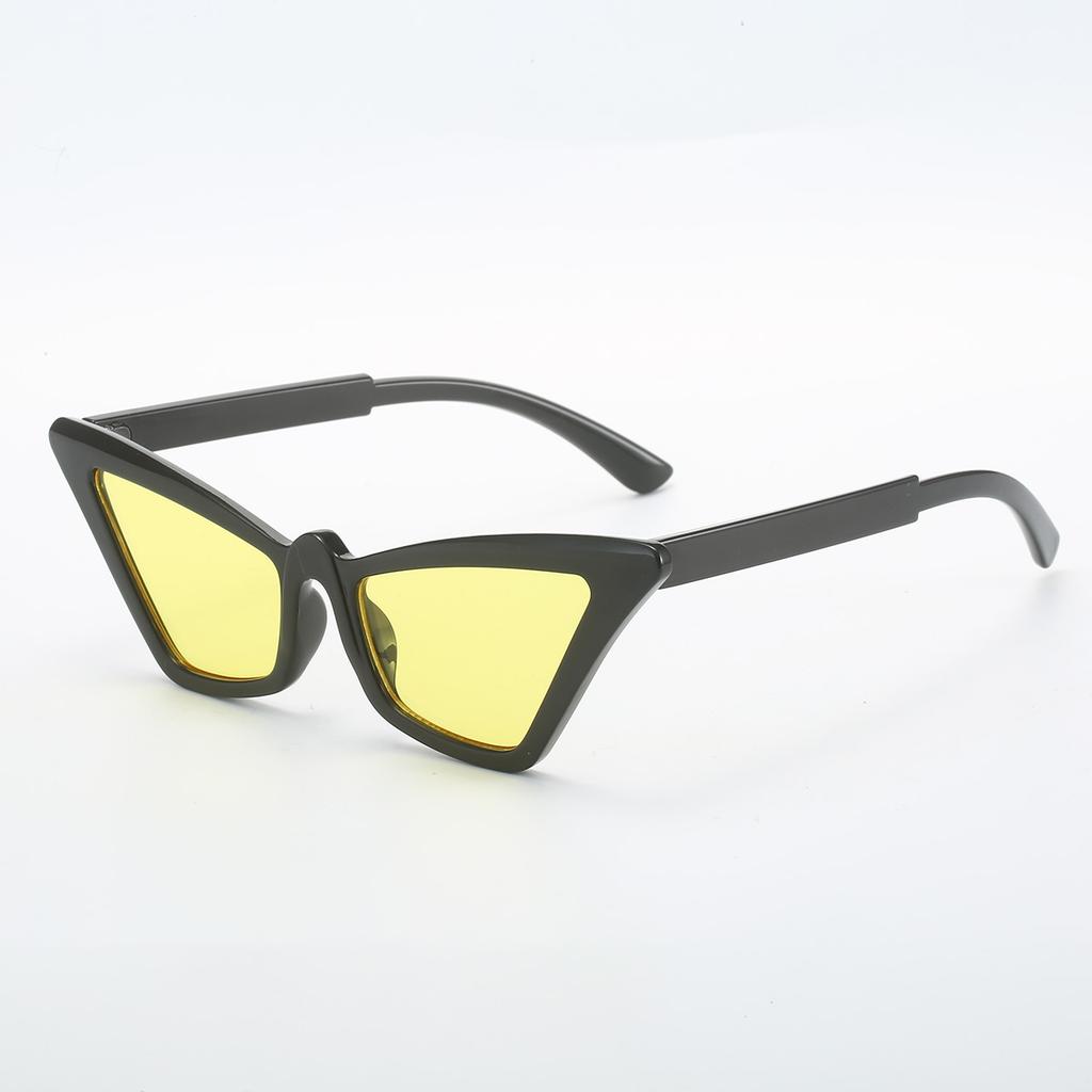 Vintage Cat Eye Sunglasses for Women Luxury Fashion Brand Female Sun Glasses Punk Unisex Stylish Shades UV400 Glasse Daily Wear