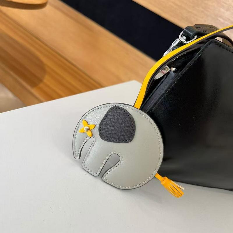 New Color Matching Cute Baby Elephant Elephant Bag Small Holding Decoration Exquisite Cartoon Pendant