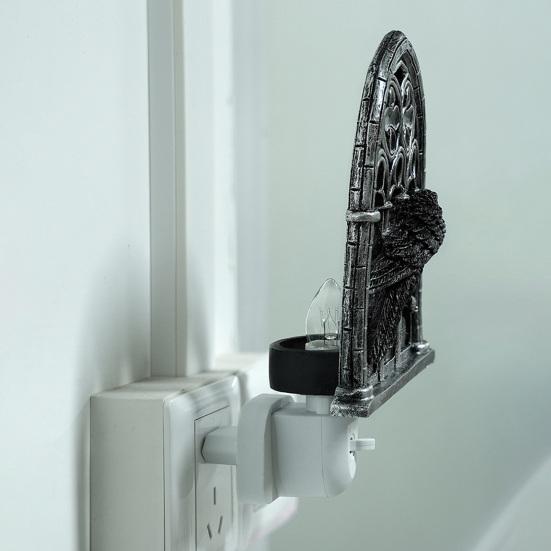 Gothic Crow Sconce Church Arch Light-Up Wall Decoration Sconce with Lighted Candle for Living Room Kitchen Dining Room Halloween Decor