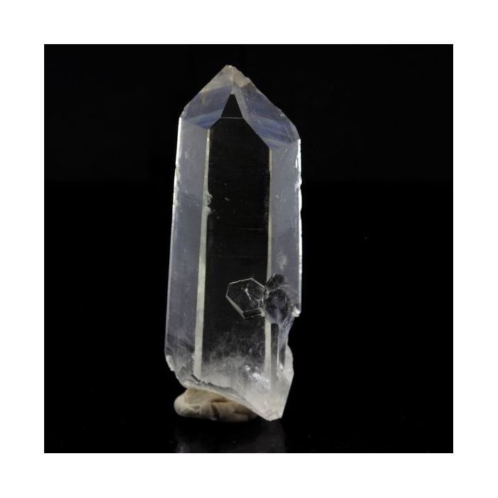 Pierres et Minéraux. Quartz. 69.79 ct. La Gardette Mine, Bourg d'Oisans, Isère, France.