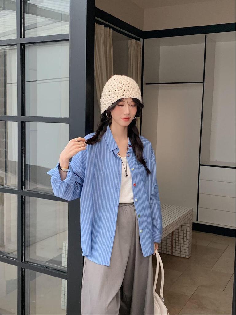 Women's Dopamine Color Striped Buckle Shirt - Personalized, Loose Long Sleeve Lapel Outerwear, ZG Whitening