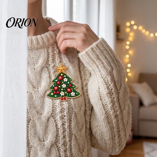 Clothing Embellishment Brooch 6Pcs/Set DIY Christmas Rhinestone Painting Kit, Santa Snowman Reindeer Tree Candy Cane Badge Bell Pin, Holiday