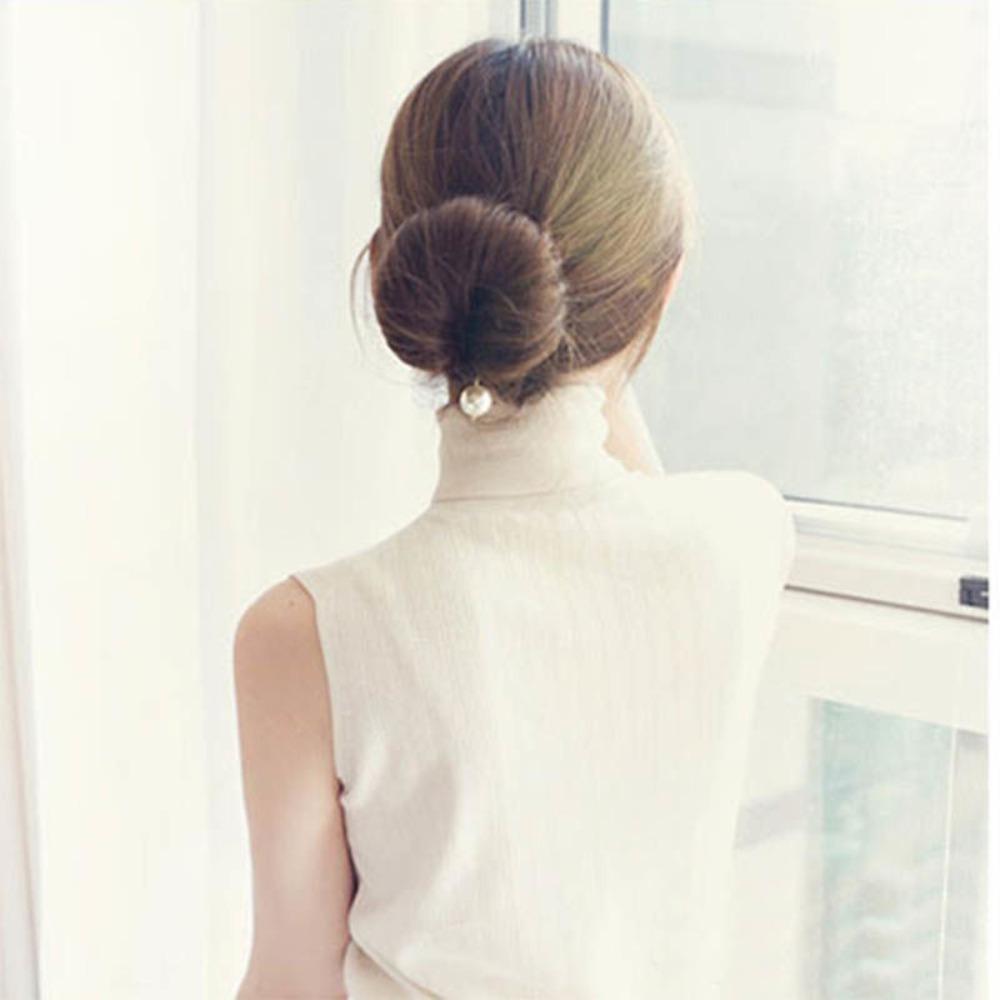 Krążek do włosów Donut Hairstyle Twist Maker Gąbka piankowa Spinka Bun Curler Braider Hair Bun Maker Women