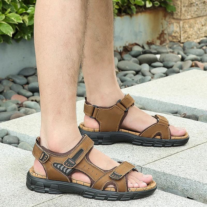 New Genuine Leather Men's Sandals Summer Outdoor Non-slip Hiking Trekking Shoes for Men Beach Slippers Casual Sneakers