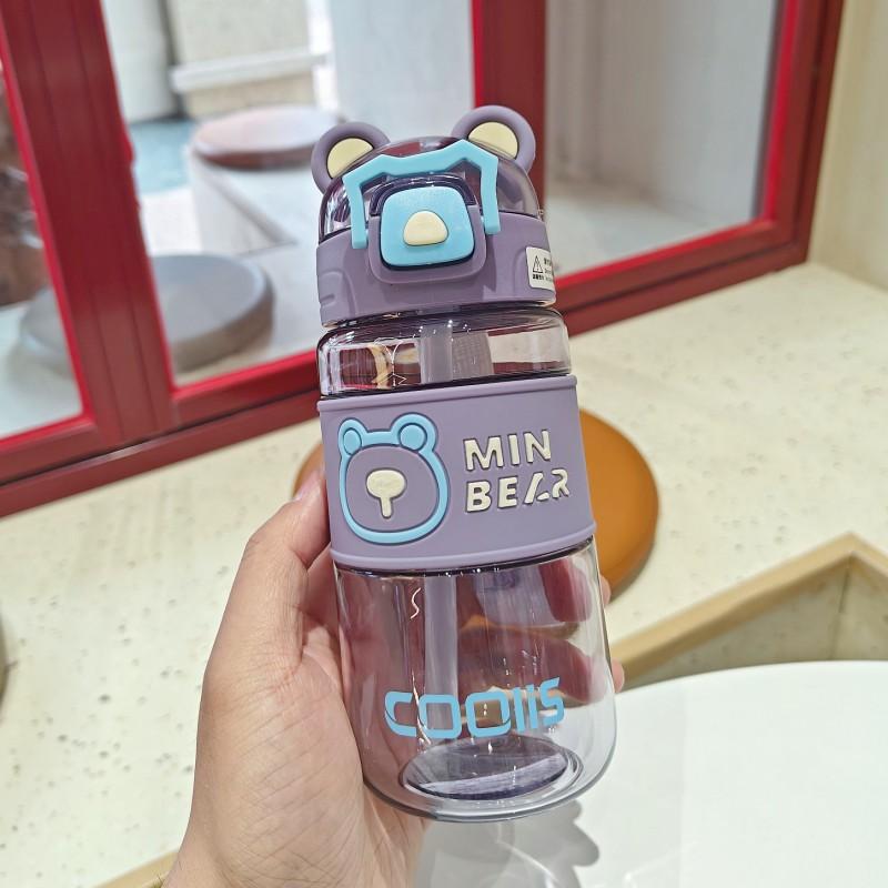 Garrafa de Água Fofa de Urso para Crianças com Canudo 500ml Copo de Plástico Portátil Estudantes Material de PC Livre de BPA Tampa Flip à Prova de Vazamentos