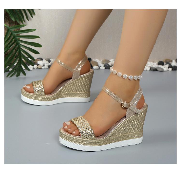 

Новые женские босоножки Летние туфли на платформе Высокие каблуки Серебряные туфли на танкетке London Shoes Platform Luxury Sandals 42 золотой