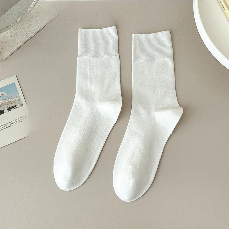 Female Summer Thin Simple Pure Color Loose Mouth Boneless Breathable Moon In The Tube Stack Socks