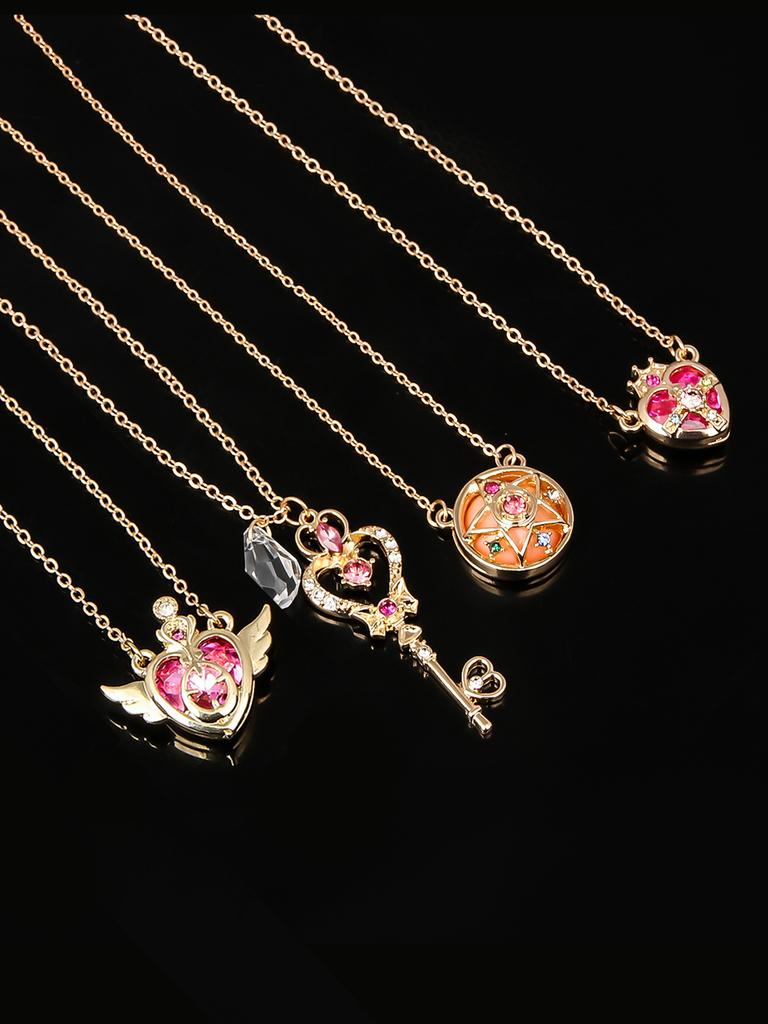Anime Sailor Moon Necklace Magic Girl Tsukino Usagi Cosplay Pendant Necklace For Fan Gift Cute Girls Jewelry Accessories Gift