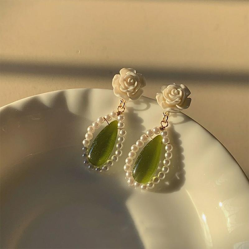 

1Pair Elegant Vintage Earrings Pearl Flower Drop Earrings Jewelry Gifts