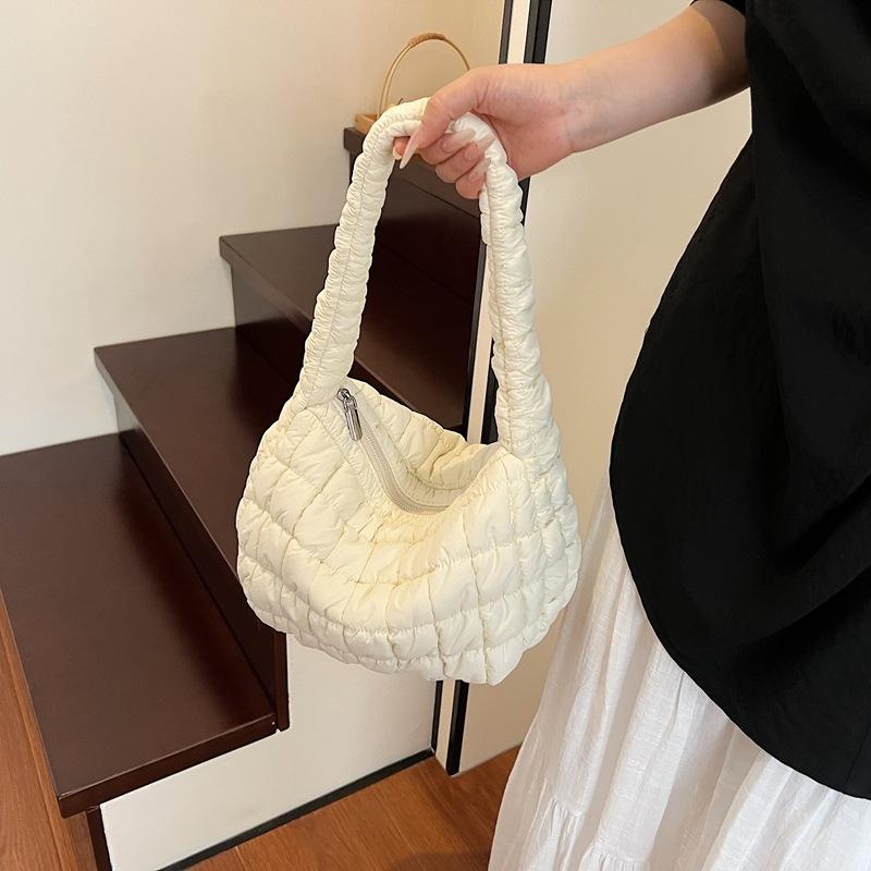 Bag niche design new pleated cloud bag casual versatile single shoulder armpit bag large capacity dumpling bag