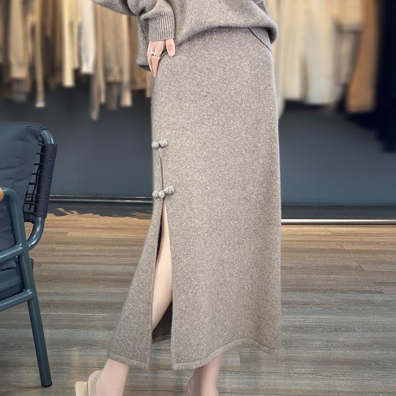 New Wool Skirt for Women In Autumn and Winter Fashion Versatile Mid-length Slit Skirt for Skin-friendly and Fashionable Buckle Skirt