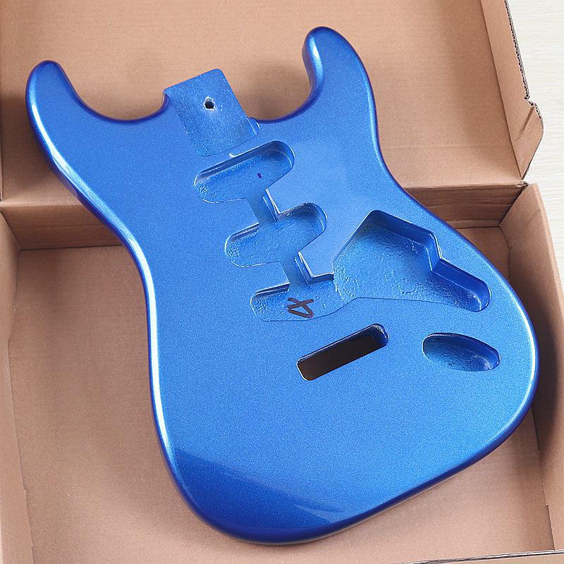 Metallic Blue Glossy Poplar Electric Guitar Body with Three Single-Coil Pickups for DIY Modification