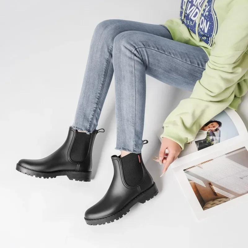Fashion Women's Rain Boots Outdoor Waterproof Garden Shoes Chelsea Rain Boots for Women Non Slip Rubber Galoshes Botas De Mujer Lluvia