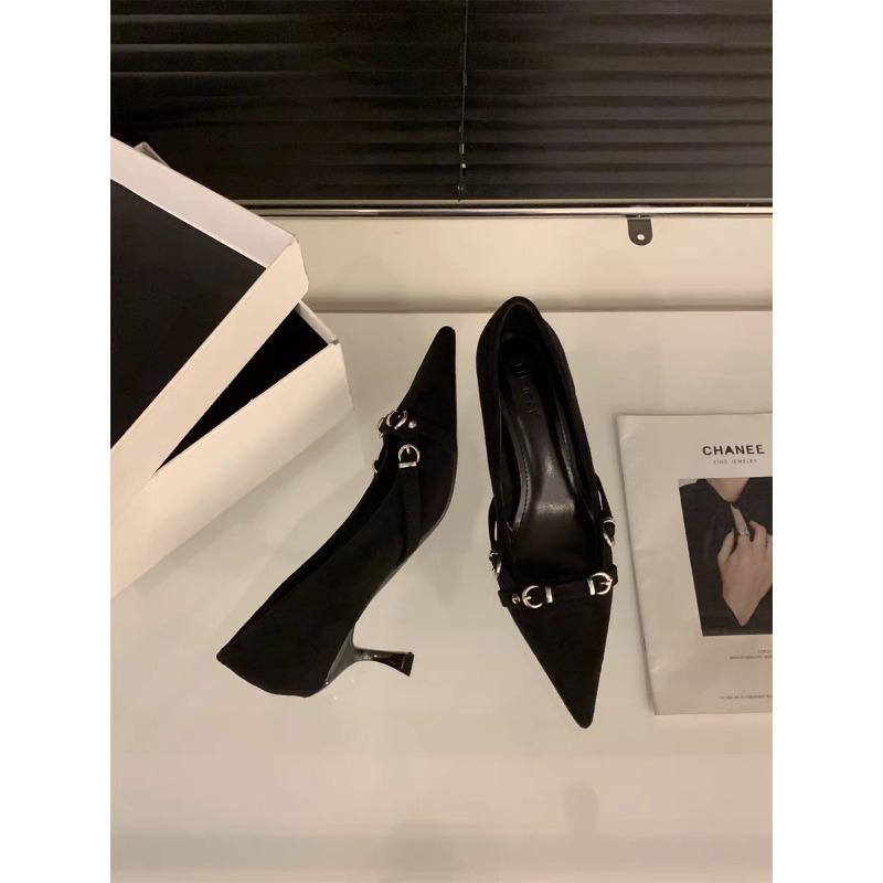 Pointed single shoes, light mouth and thin splicing, leopard print splicing, one pedal metal buckle, sexy temperament, high heels, women's thin heels