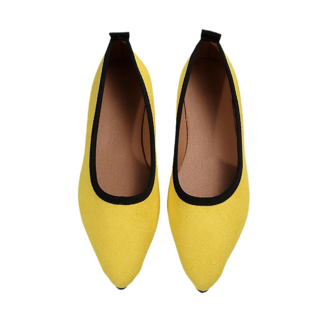 Spring and Autumn new pointed head light mouth suede flat bottom color matching large size women's casual shoes