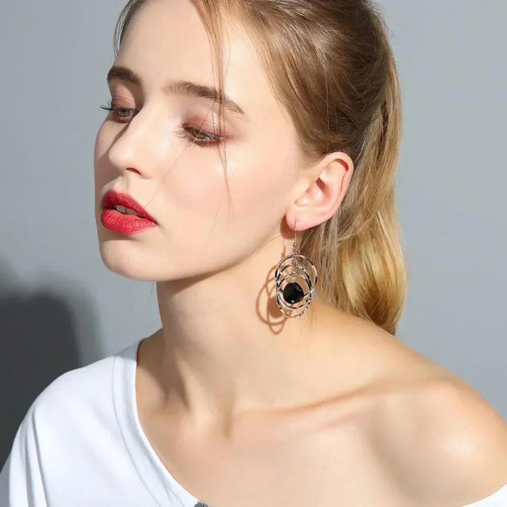 Jednoduché módní letní dámské náušnice s více kroužky a černými krystaly, retro, personalizované doplňky na narozeninovou oslavu, kreativní dárky