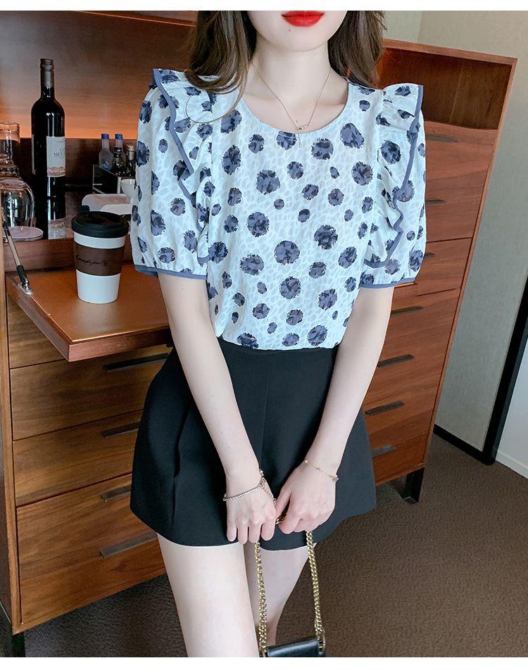 New Summer Fashion Polka Dot Chiffon Top Short-sleeved T-shirt Women's High-end Chic Beautiful Shirt Fashionable