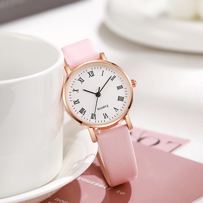 Damenmode Design Uhr Uhr Uhr Damen Exquisite Kleine Damen Kleiduhr Leder Weibliche Uhr Marke