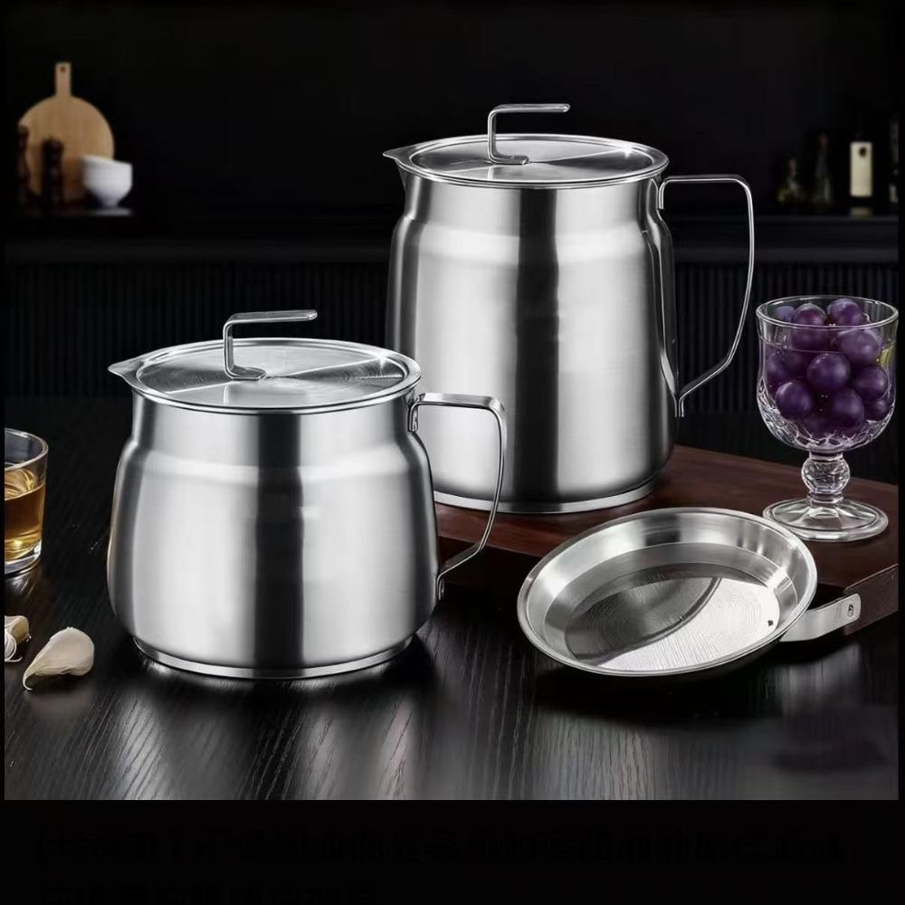 1.5/2L Stainless Steel Oil Kettle with Strainer Grease Container Oil Bottle Oil Can  Kitchen