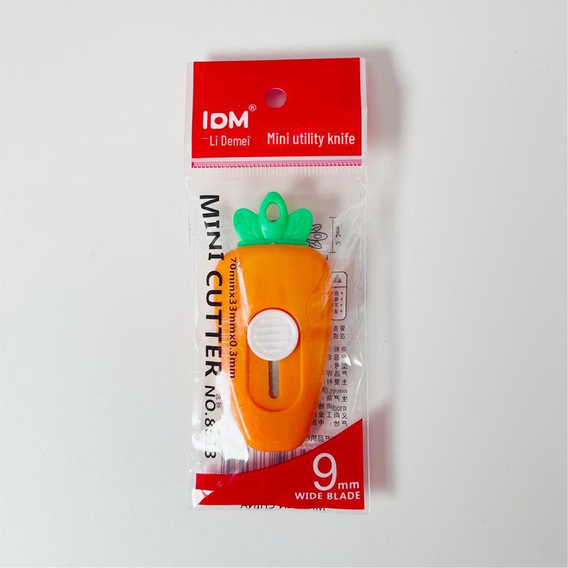 Mini Portable Cute Carrot Utility Knife for Paper Cutting & Unpacking