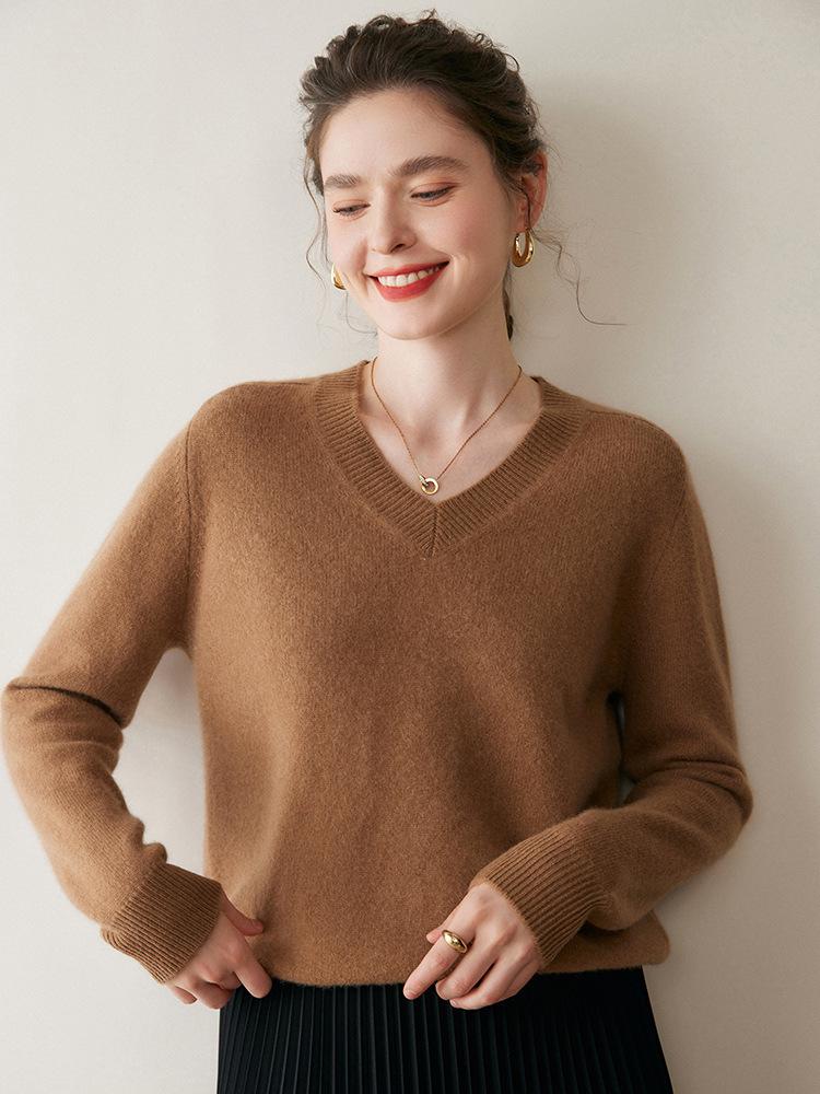 Women's Cashmere V-Neck Slimming Knit Sweater - Warm Autumn/Winter Fashion