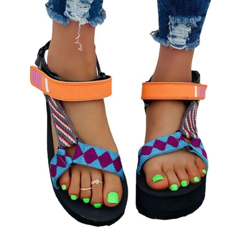 Prăjitură de pandișpan cu talpă groasă în stil de vară, cu velcro, sandale pentru femei, pantofi de plajă
