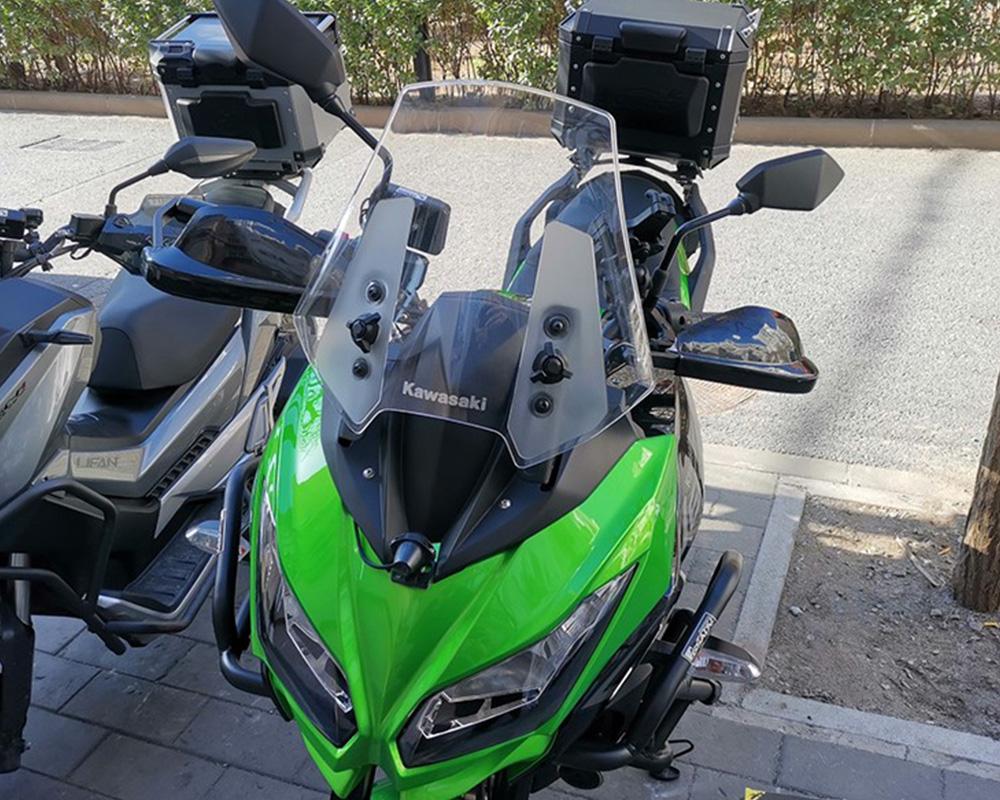 For Kawasaki Versys 650 KLE650 Motocycle Hand Handle Guard Protector Handlebar Handguards Shields Brake Clutch Windshield