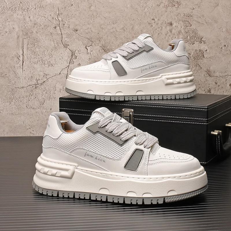 Fashion New dad shoes for men, with breathable mesh, fashionable and casual style, thick soles, comfortable and trendy sports shoes