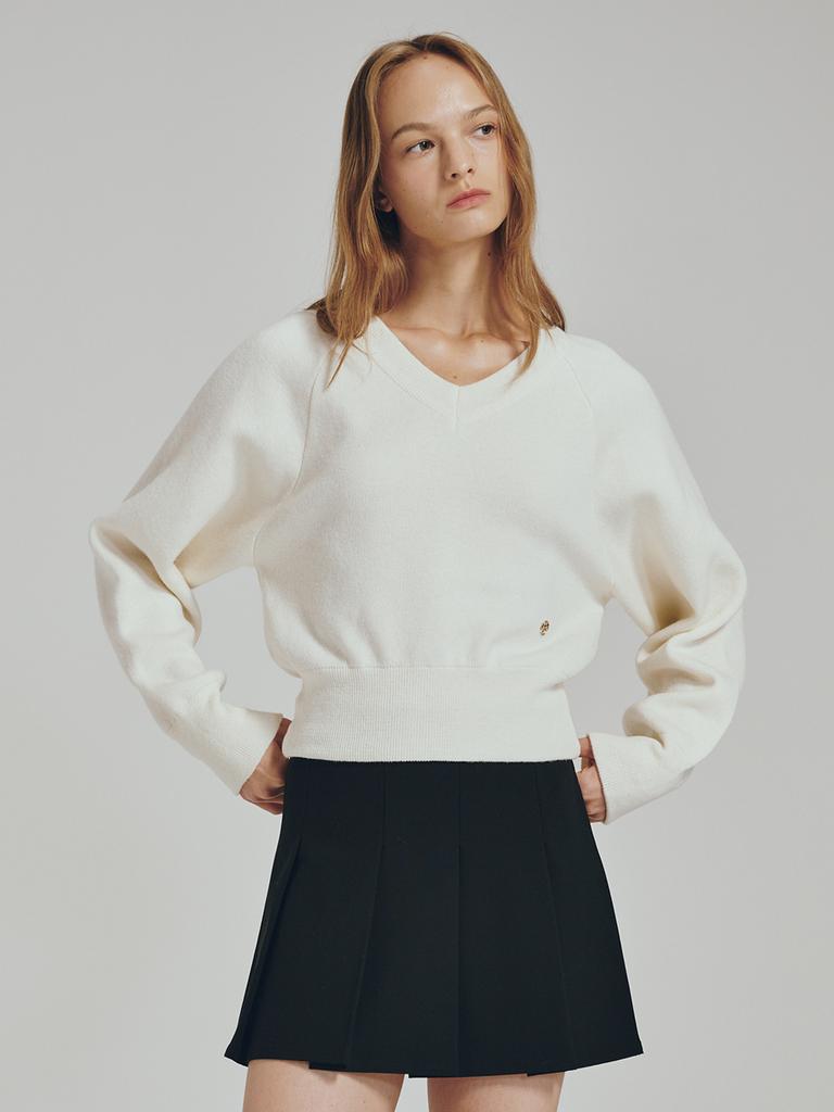 NOUVE Wool V-Neck Knit - Ivory