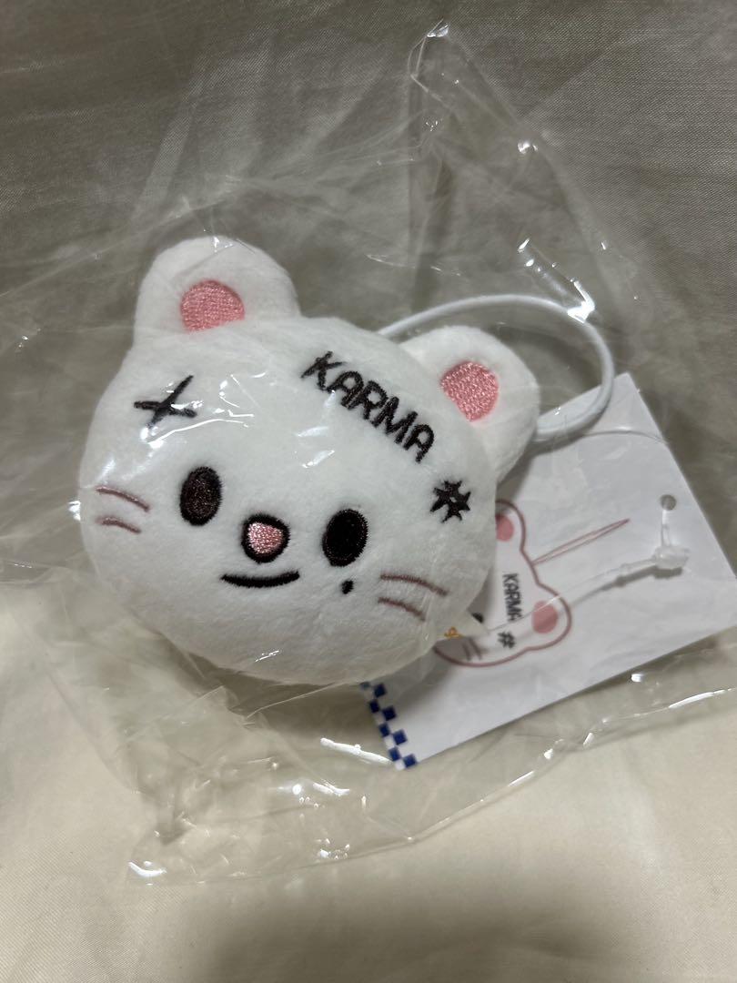 

[USED] SKZOO Korean Karma Pop-Up Name Tag Hyunjin