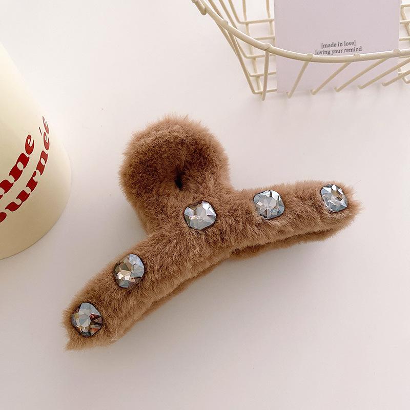 

Plush Versatile Hair Claw Clips With Geometric Design For Trendy Women Fall This RibbonDarkBrown13cm