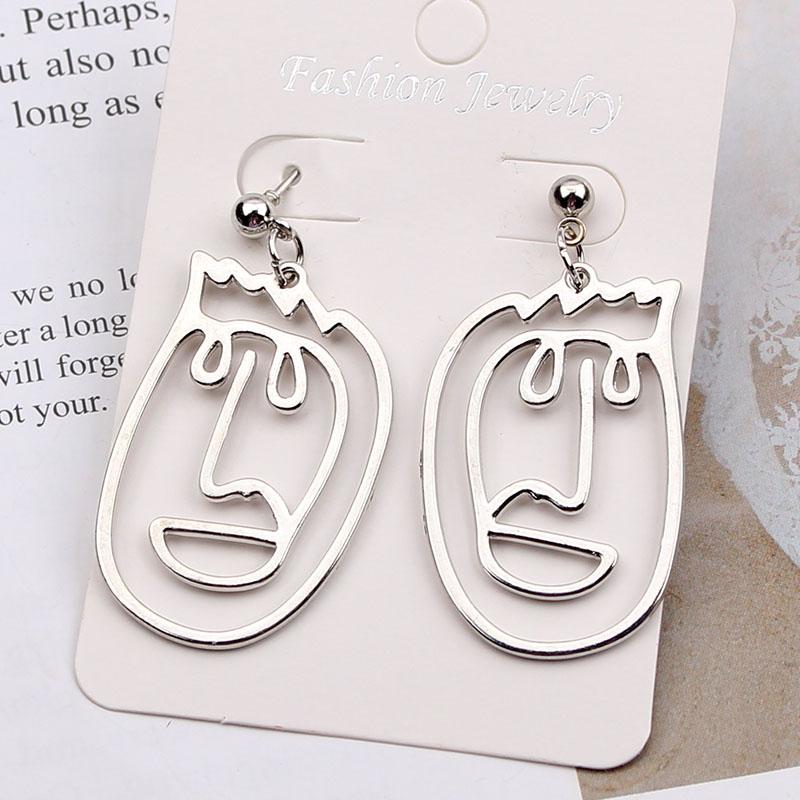 New Punk Face Drop Earrings For Women Retro Abstract Hollow Statement Hand Metal Fashion Dangle Earring Jewelry