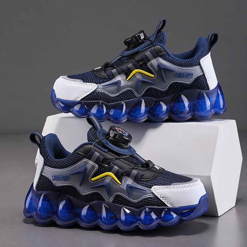 Children's sports shoes medium and large children's light running shoes 2025 new autumn boys' net shoes spring breathable mesh