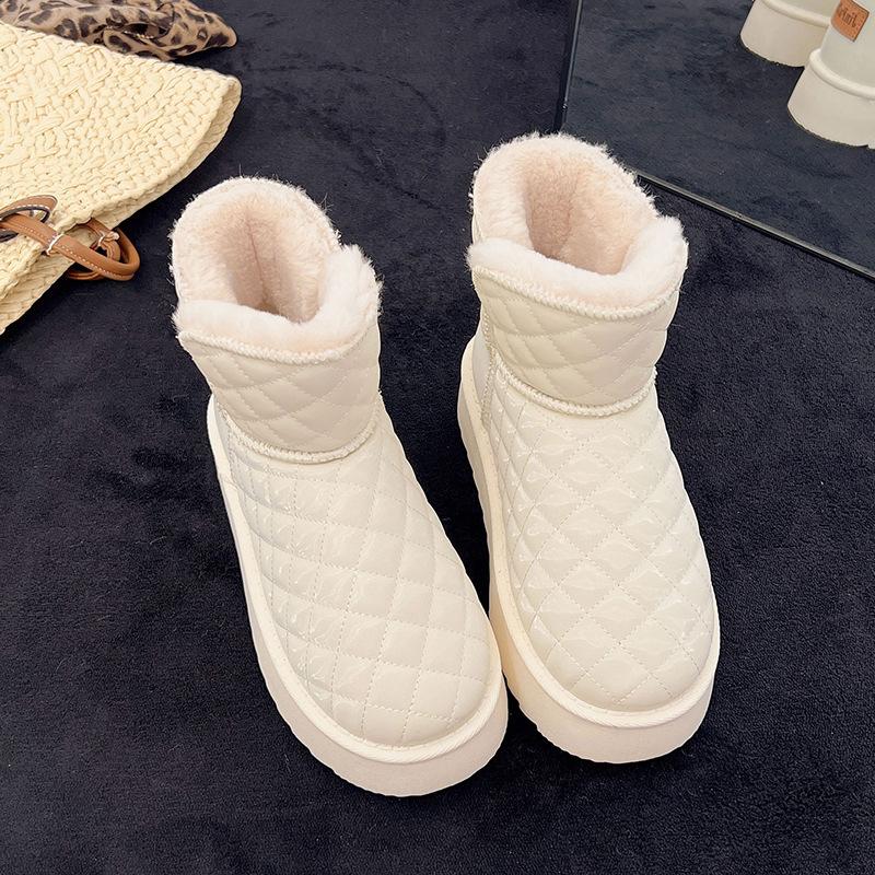 Processing customized new winter non-slip velvet thick-soled popular fashionable versatile snow boots women's comfortable cotton shoes