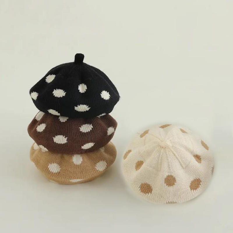 Korean Version Polka Dot Cute Baby Beret Autumn And Winter Children'S Fashionable Warm Hat