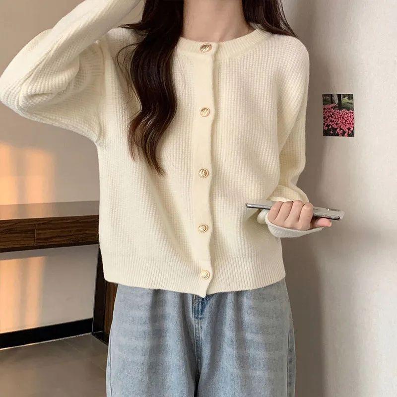 Round Neck Knitted Coat for Women Autumn Winter Gentle Temperament Short Top Thickened Sweater Cardigan