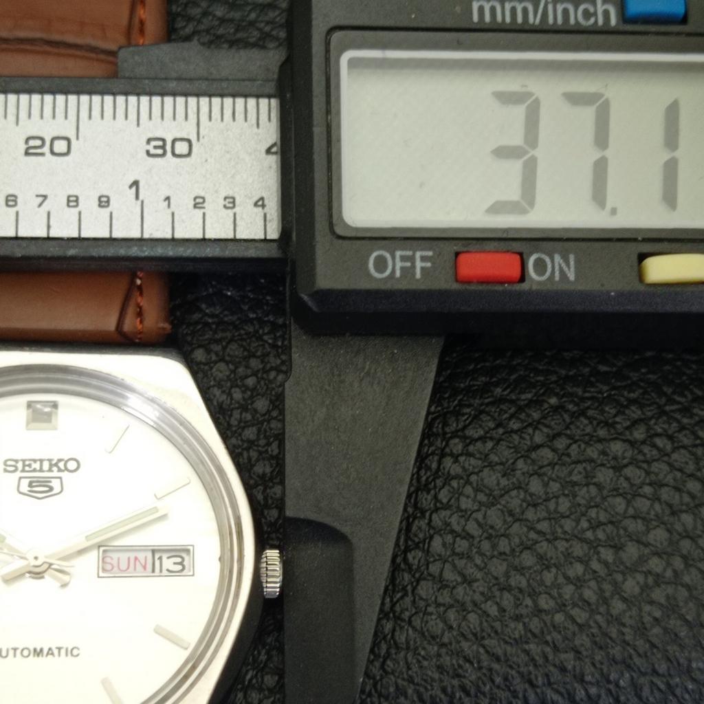 Seiko 5 AUTOMATIC 6309A JAPAN MENS VINTAGE SILVER COLOR DIAL WATCH A701557-5 R206b-a701557