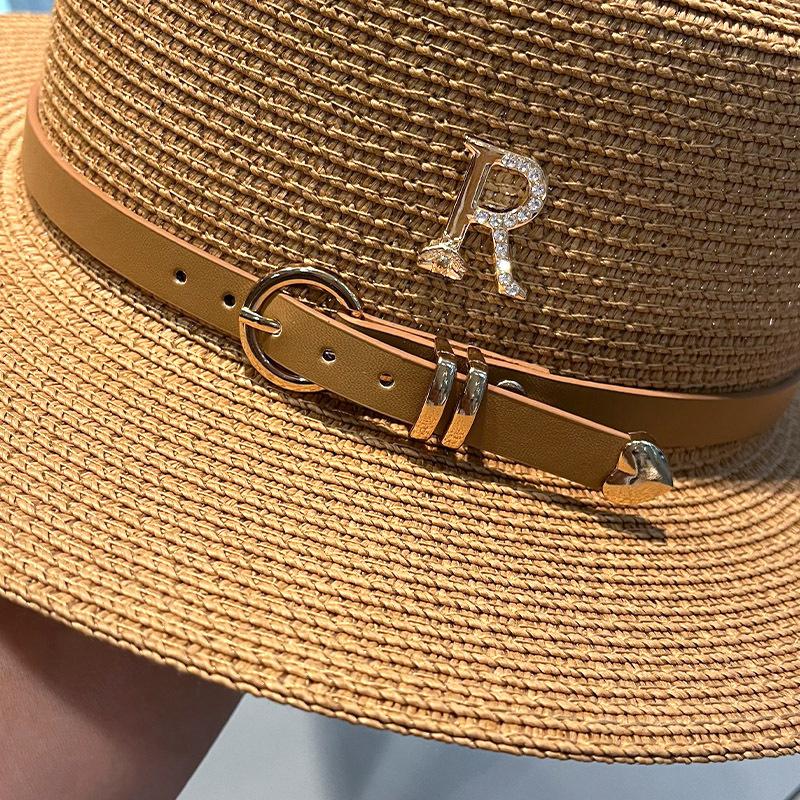 Women's Vintage Straw Hat with Adjustable Strap and Metal R Buckle for Beach and Outdoor Leisure