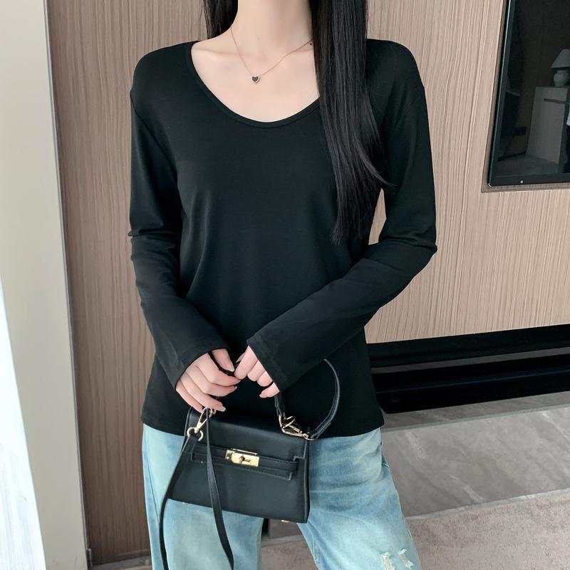 Women's White V-Neck Long-Sleeve T-Shirt, Brushed Interior, 2025 Fall/Winter, Loose, Slimming Base Layer Top.