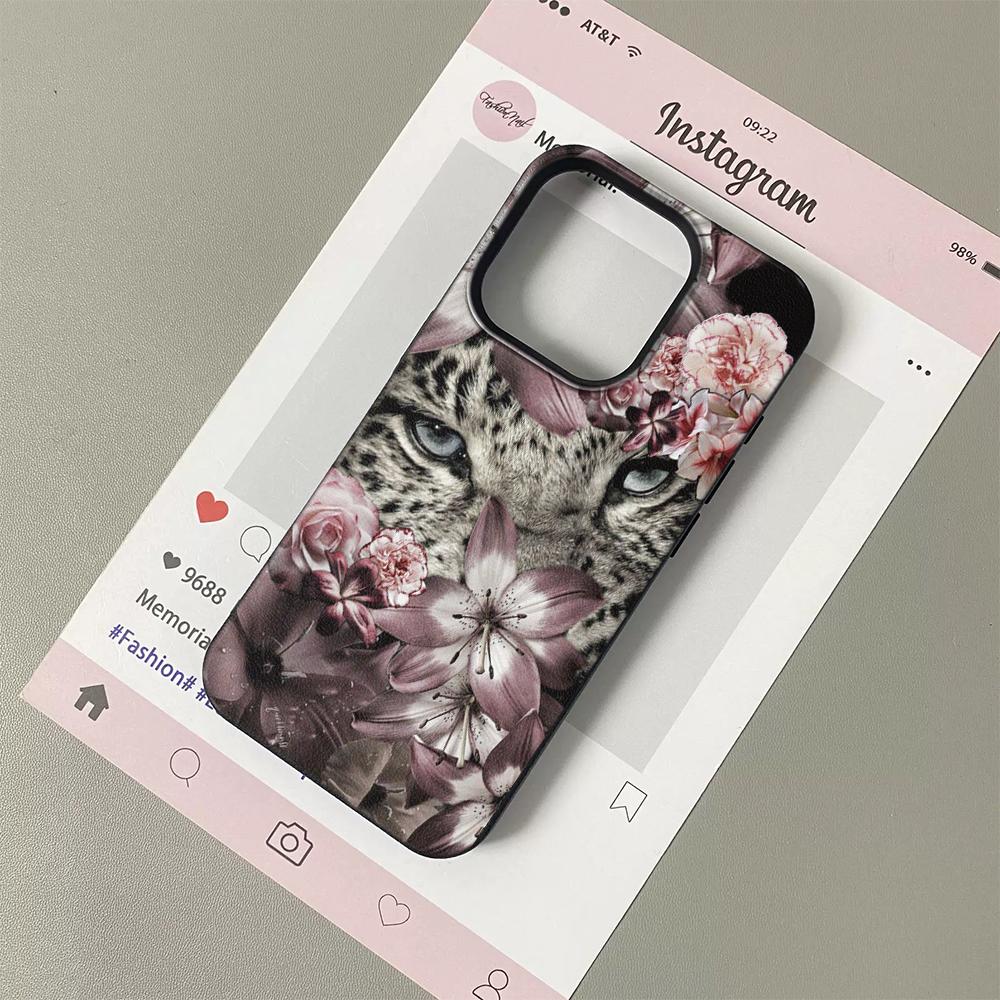 

Cheetah Peach Blossom Combination Aesthetics Phone Case For iPhone 17 17Air 16 15 14 13 12 11 Pro Max Silicone Soft Cover Funda iPhone XR