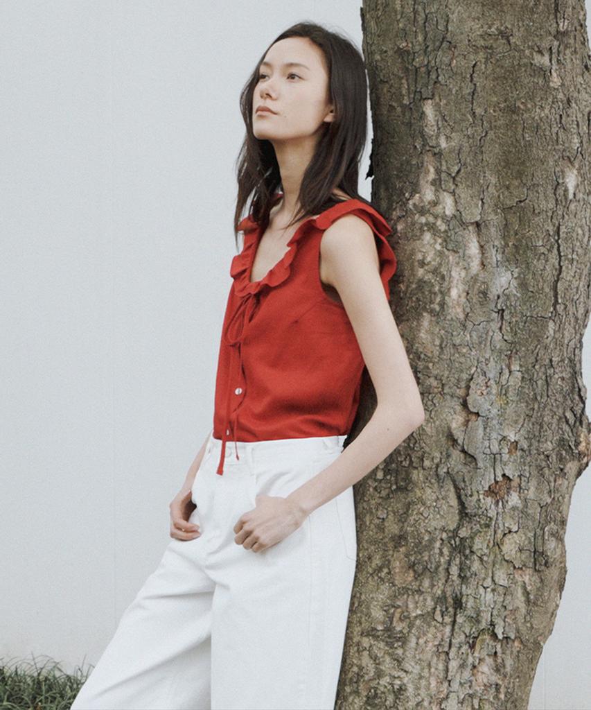 Kwinseulaebis Natural Linen Ruffled Ribbon Vest_Red_2Colors