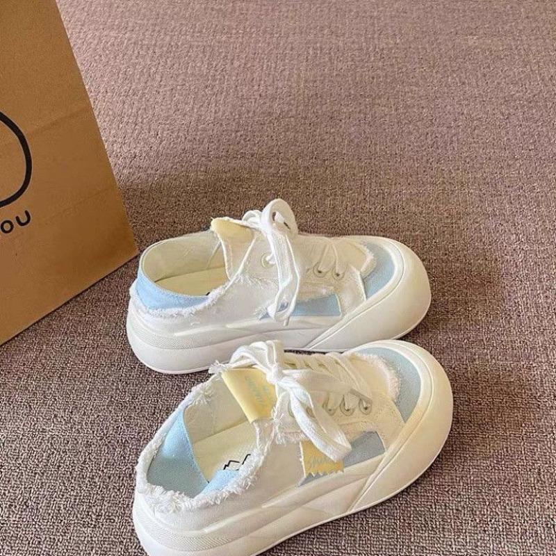 In Summer, One Pedal and Two Canvas Shoes for Children, New Thick-soled Little White Shoes, Thin Breathable Bread Women