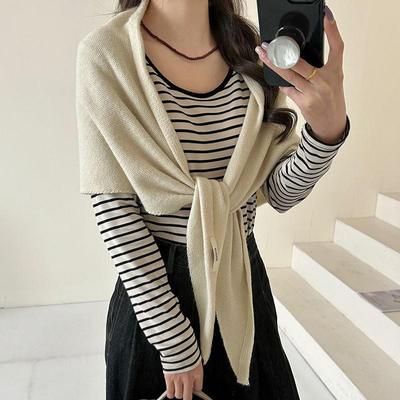 French Wool Triangle Shawl - High-End Women's Knitted Autumn Scarf