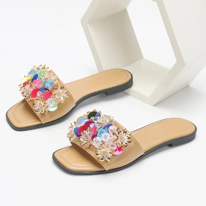 Fashion Luxury Crystal Flower Decoration Flat Slippers Women Color Sequins Brand Designer Slippers Summer Comfort Non-slip Beach Shoes