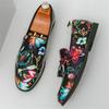 Fashion Luxury Designer New Flower Tassels Patent Leather Casual Shoes For Men Driving Loafter Formal Wedding Dress Homecoming Zapatos