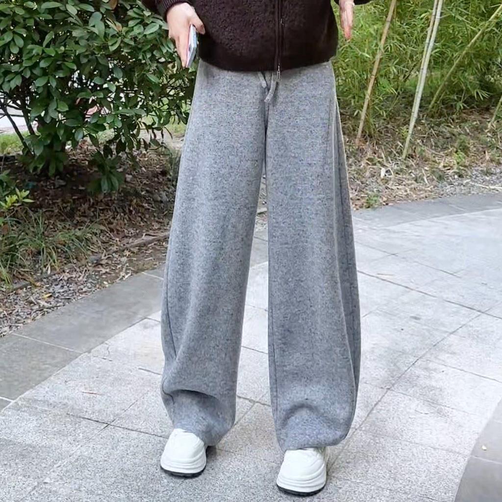 2026 Bestseller: Women's High-Waisted Retro Straight-Leg Pants - Fashionable, Slimming, Loose-Fit for Spring/Autumn