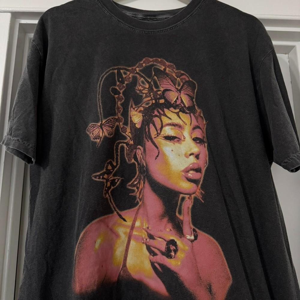 kali uchis red moon in venus pt 2 tour short sleeve black color shirt KV41044 Unisex T-Shirt XXXXL